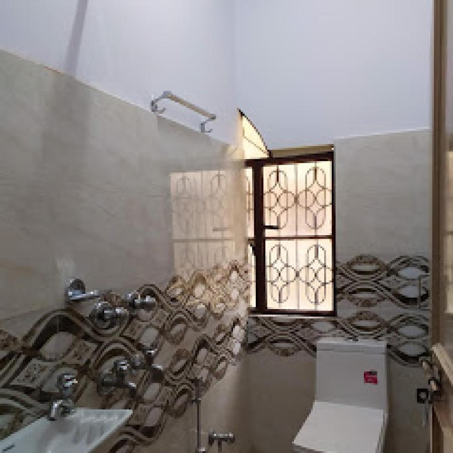 Hotel Aakash Ganga Варанаси Экстерьер фото