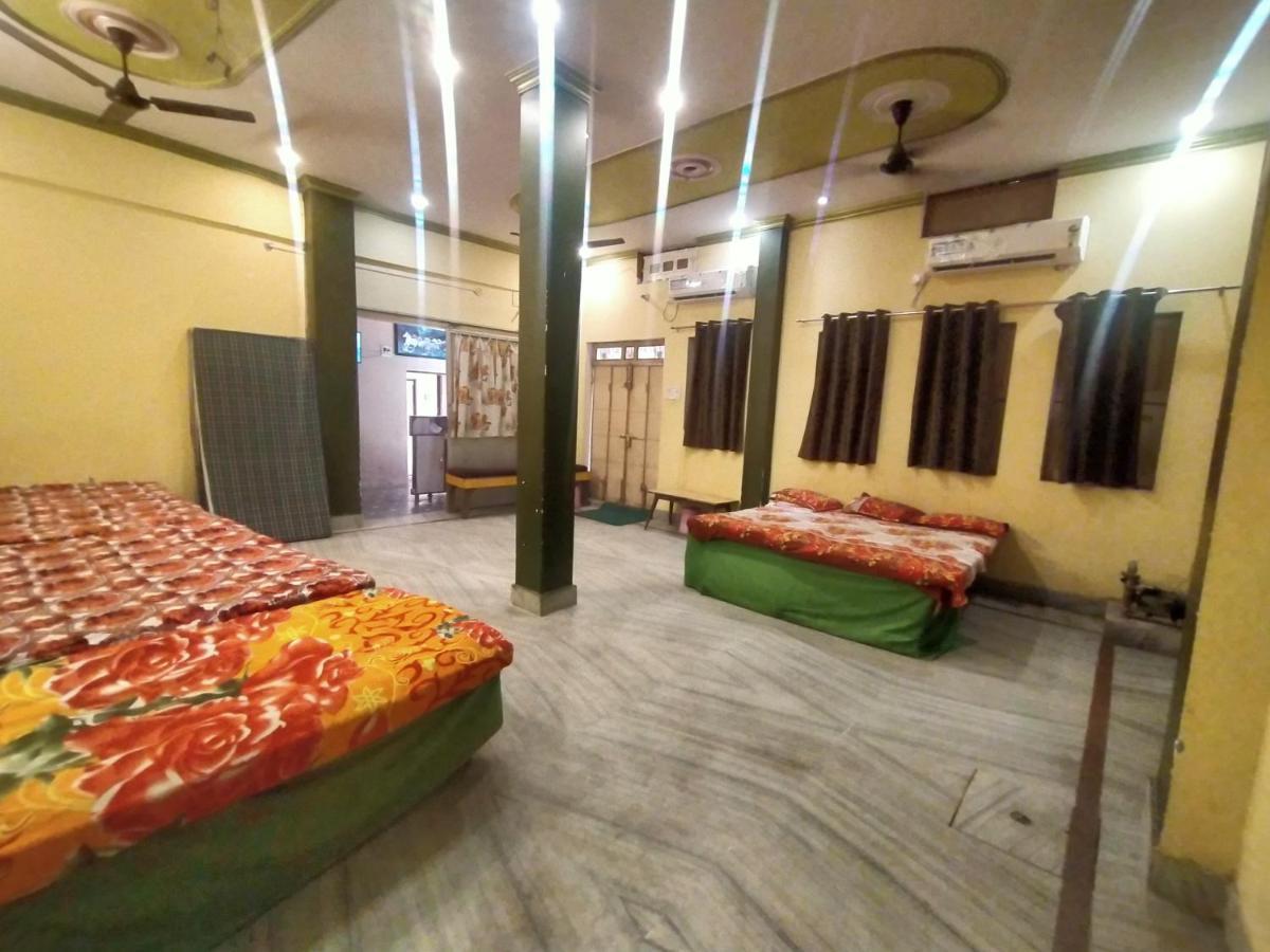 Hotel Aakash Ganga Варанаси Экстерьер фото