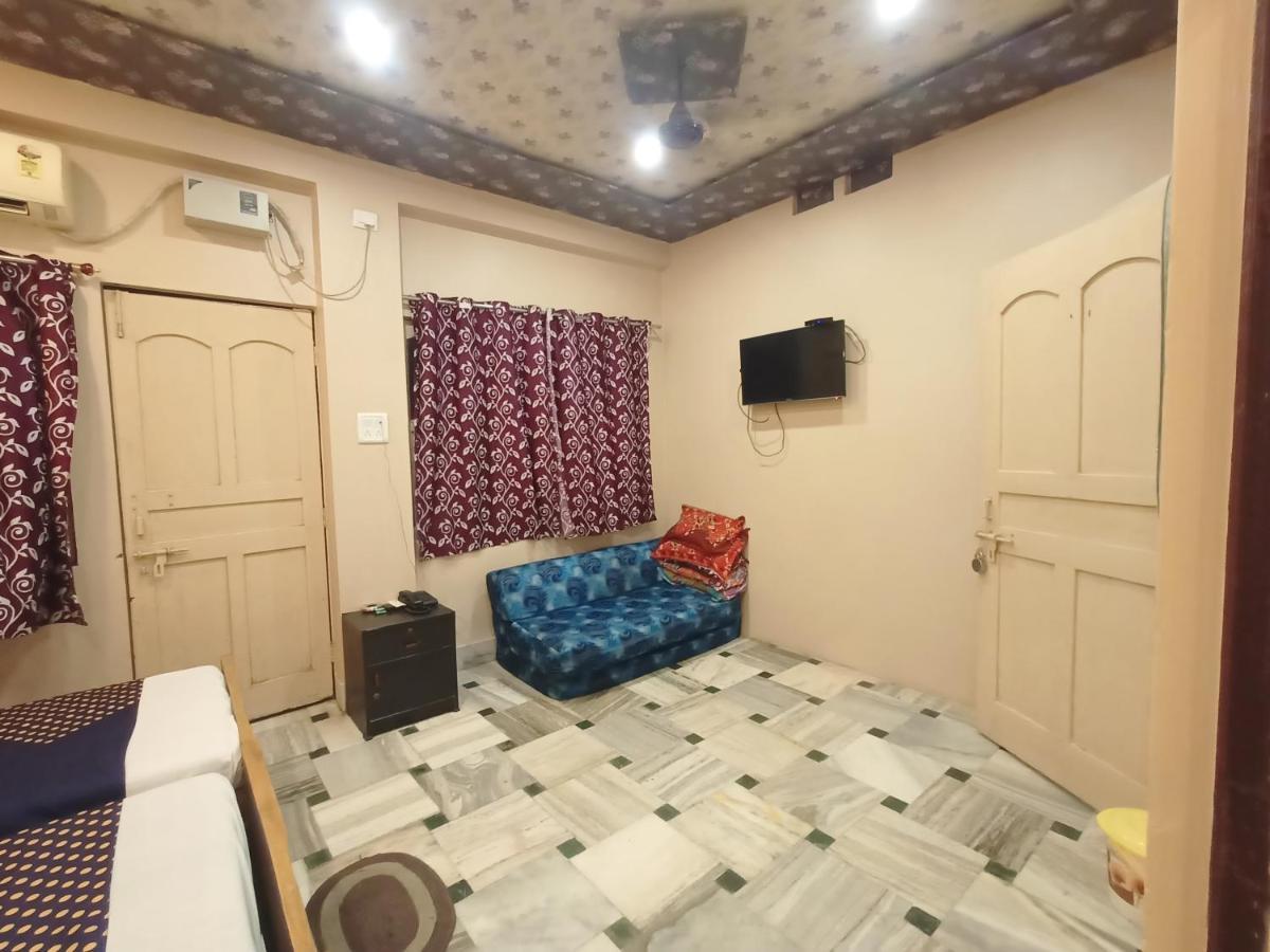 Hotel Aakash Ganga Варанаси Экстерьер фото